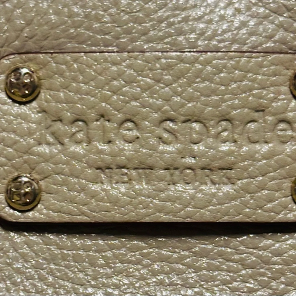 Kate Spade Baxter Street Marian Beige‎ Leather Satchel Purse Flaw Pen Mark C Pic